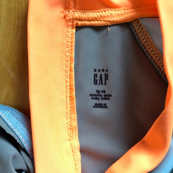 Baby Gap sharky swim suit - Picture 4 of 4